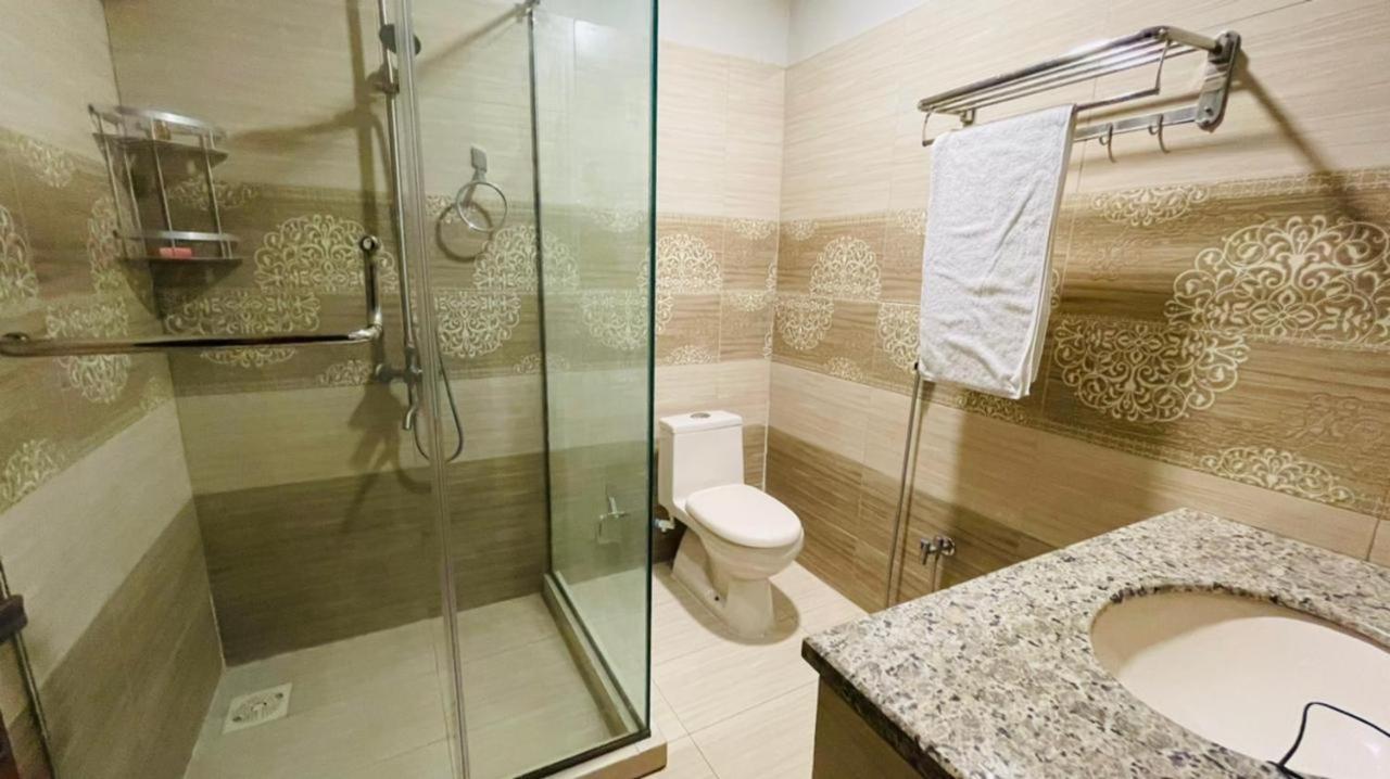 Golden Sand Hotel رحيم يار خان المظهر الخارجي الصورة