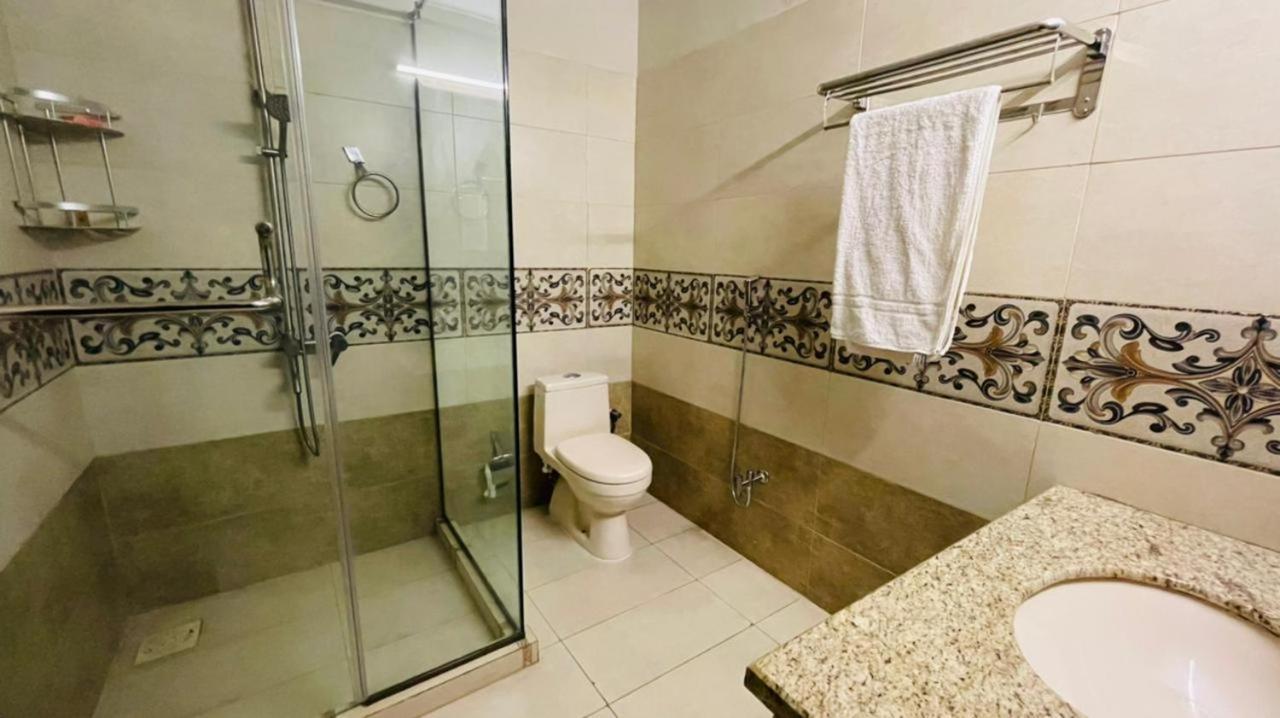 Golden Sand Hotel رحيم يار خان المظهر الخارجي الصورة